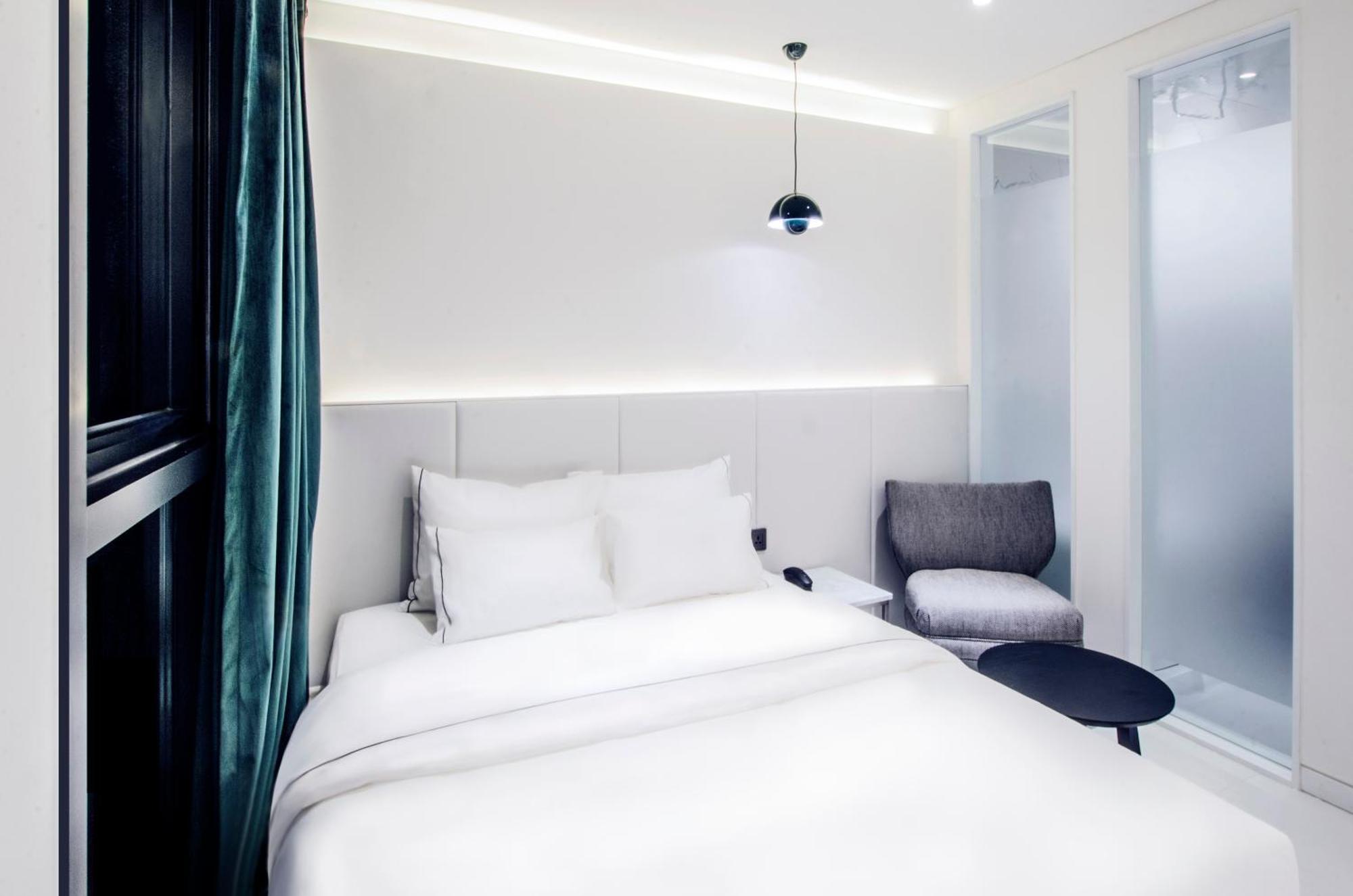 The Castle Jamsil#1 Hotel 2*